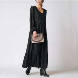 Robe longue unie base volantée