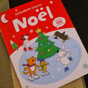 Album d'autocollants de Noël