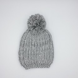 Bonnet pompon