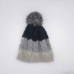 Bonnet enfant avec pompon