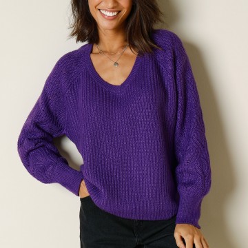 Pull col V maille fantaisie toucher mohair