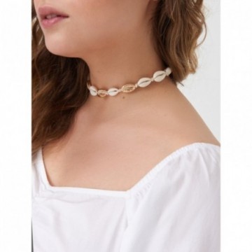 Collier de coquillages