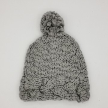 Bonnet en tricot fille