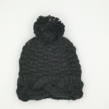 Bonnet en tricot fille